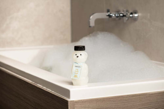 Botella con osito de peluche para baño de burbujas para niños Rhubarb &amp; Custard